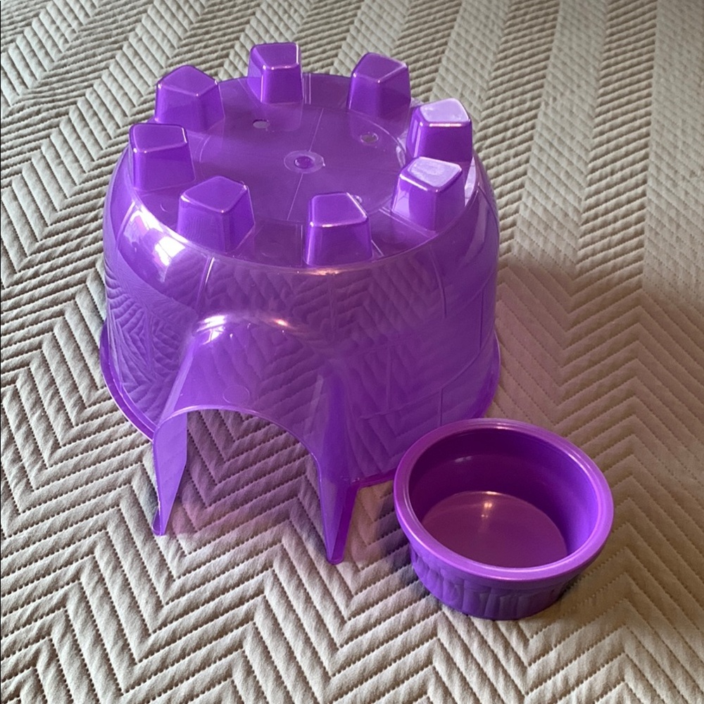 Purple Plastic Igloo and Bowl Set